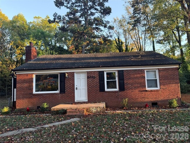 Building Photo - 9225 Moores Chapel Rd