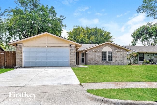 Building Photo - 710 Ravencroft Dr