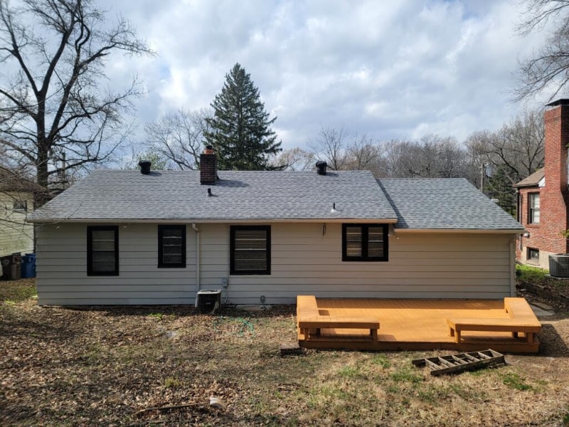 Primary Photo - 212 S Barat Ave
