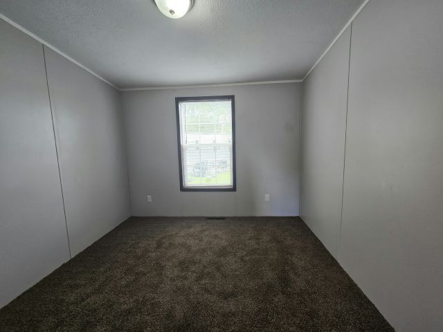 Building Photo - 1411 Center Dr