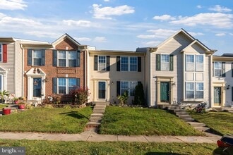 Building Photo - 5030 Finsbury Rd