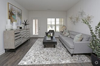 2BR, 2BA - 1074 SF - The Maddox