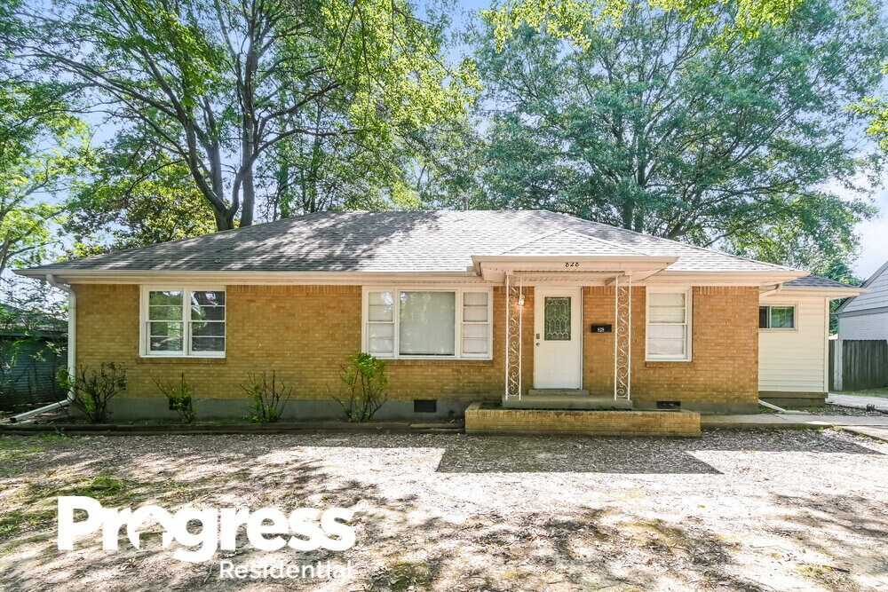 828 S Mendenhall Rd, Memphis, TN 38117 House Rental in Memphis, TN