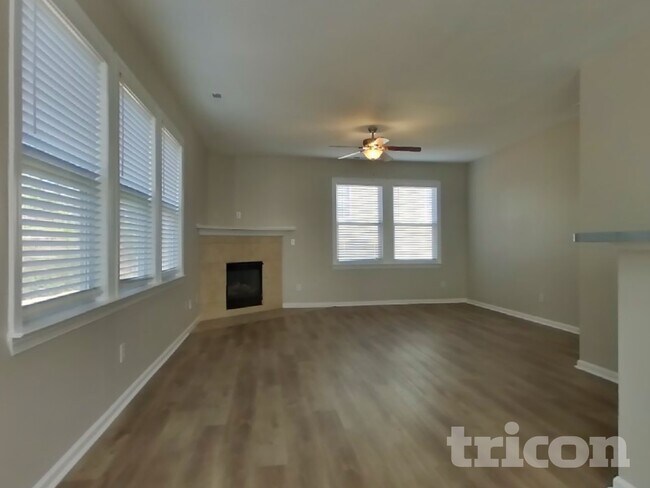 Building Photo - 5213 Inverness Ct