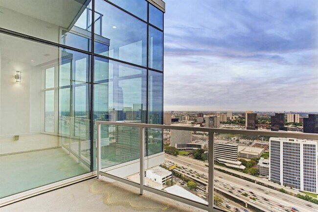 Foto del edificio - 4521 San Felipe St