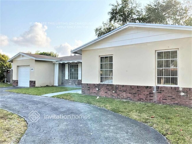 Foto del edificio - 11721 SW 122nd Ave