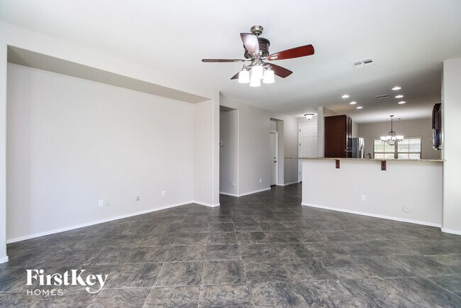 Building Photo - 30776 N Bramwell Ave