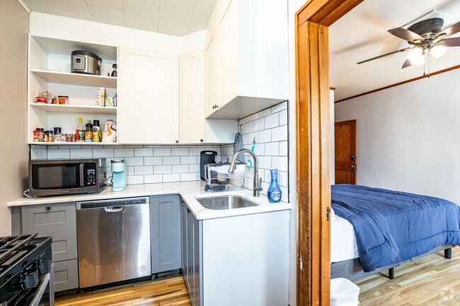 Zick Apartments - Studio - Zick Apartments