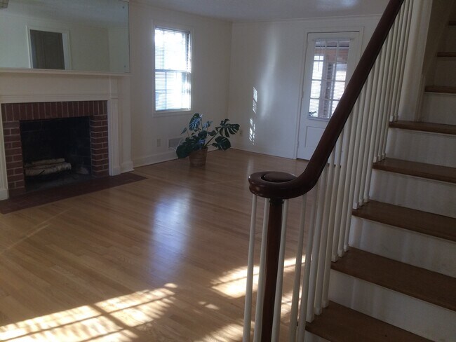 Foto del edificio - 16 Thomson Rd