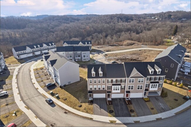 Foto del edificio - 106 Sweetwater Dr