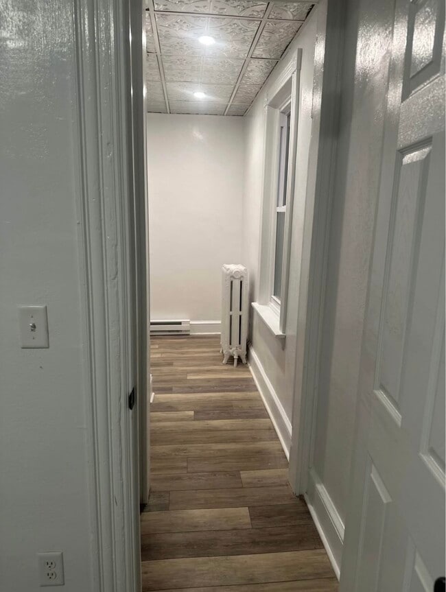 Foto del edificio - 304 S 6th St