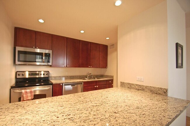 Kitchen - 30 W Huron St