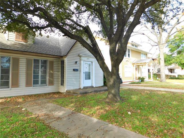 Primary Photo - 1611 N Locust St