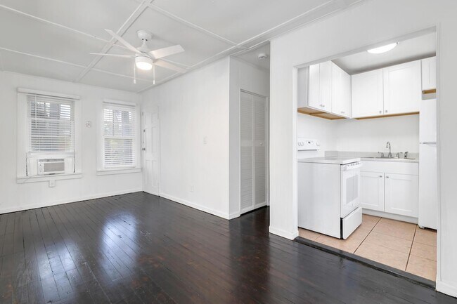 Foto del edificio - 3901 Washington Rd