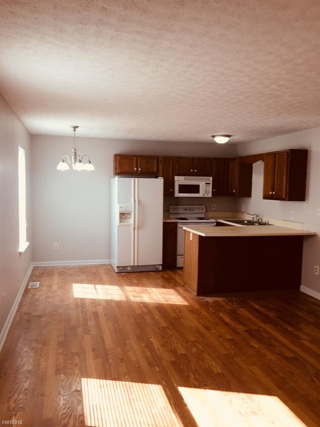 Foto principal - 104 Amy Ave