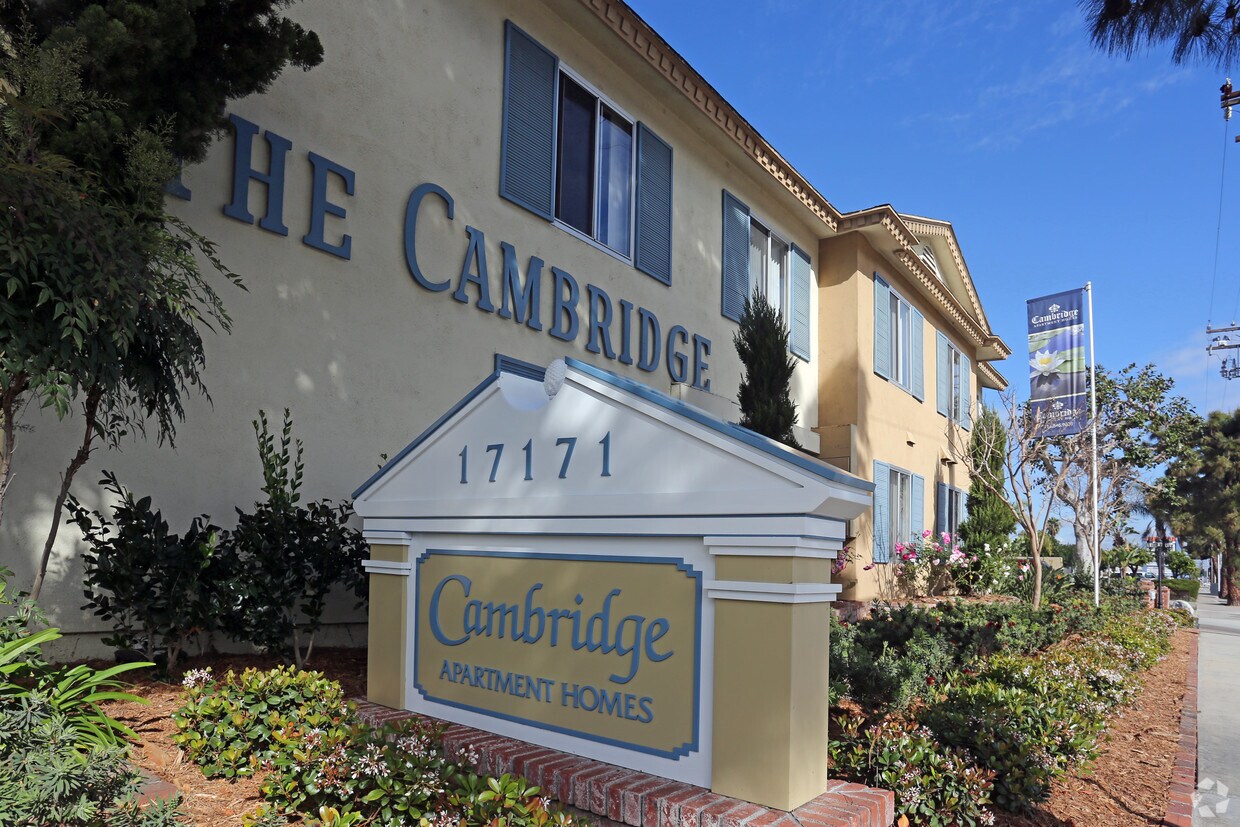 The Cambridge Apartments Huntington Beach, CA