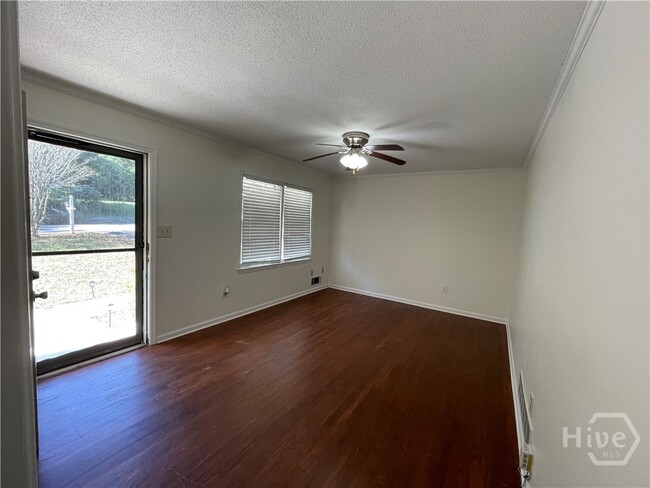 Building Photo - 130 Derby St