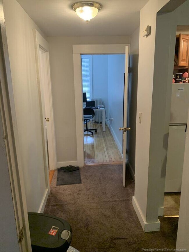 Foto del edificio - 1692 Commonwealth Ave