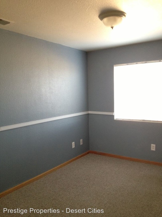 Foto del edificio - 6548 Quail Spring Ave