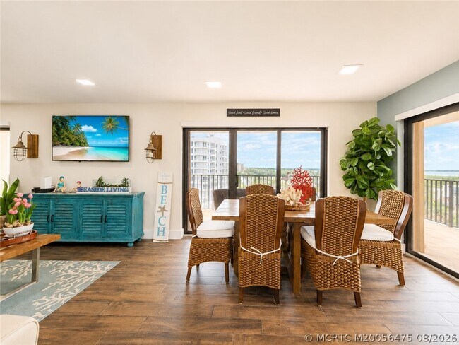 Building Photo - 10044 S Ocean Dr