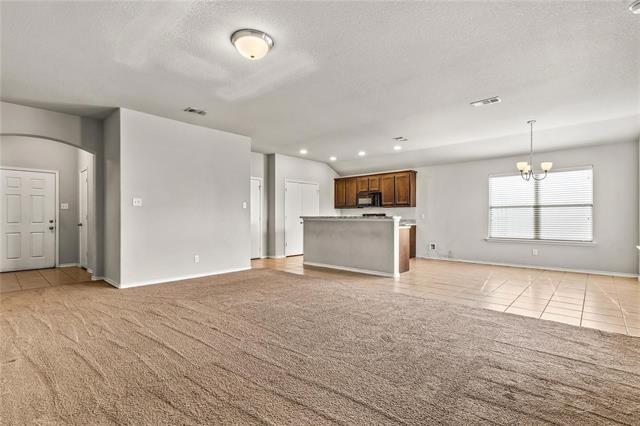 Foto del edificio - 5829 Farnsworth Ave
