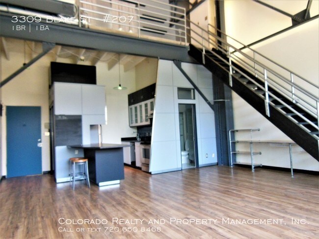 Foto del edificio - 3309 Blake St