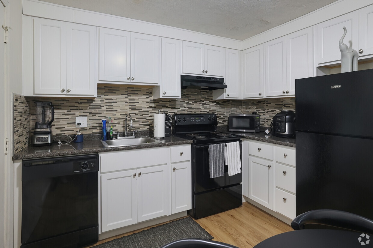 Foto principal - Barker Avenue Apartments