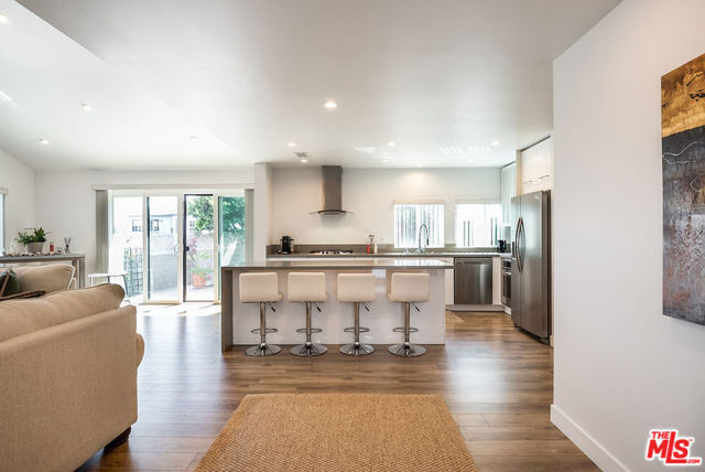 Foto del edificio - 6010 Boeing Pl