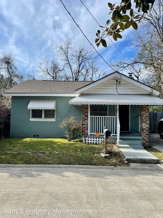Primary Photo - 2 br, 1 bath House - 9 Griffin St