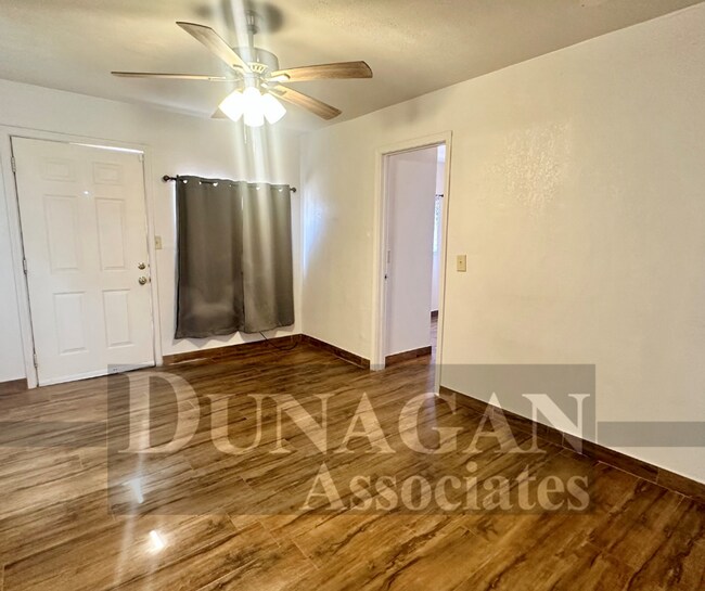 Foto del edificio - 405 N. Tenth St