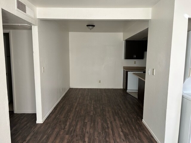 Foto del edificio - 5316 Redberry St