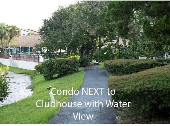Foto del edificio - 1724 Pine Ridge Way W