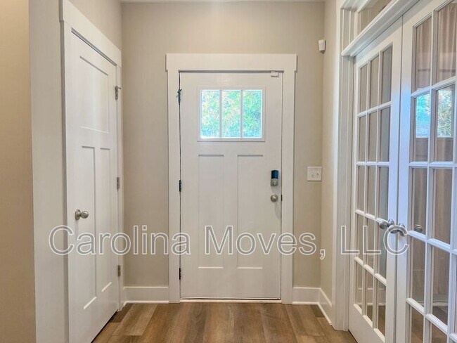 Building Photo - 9 Millside Cir