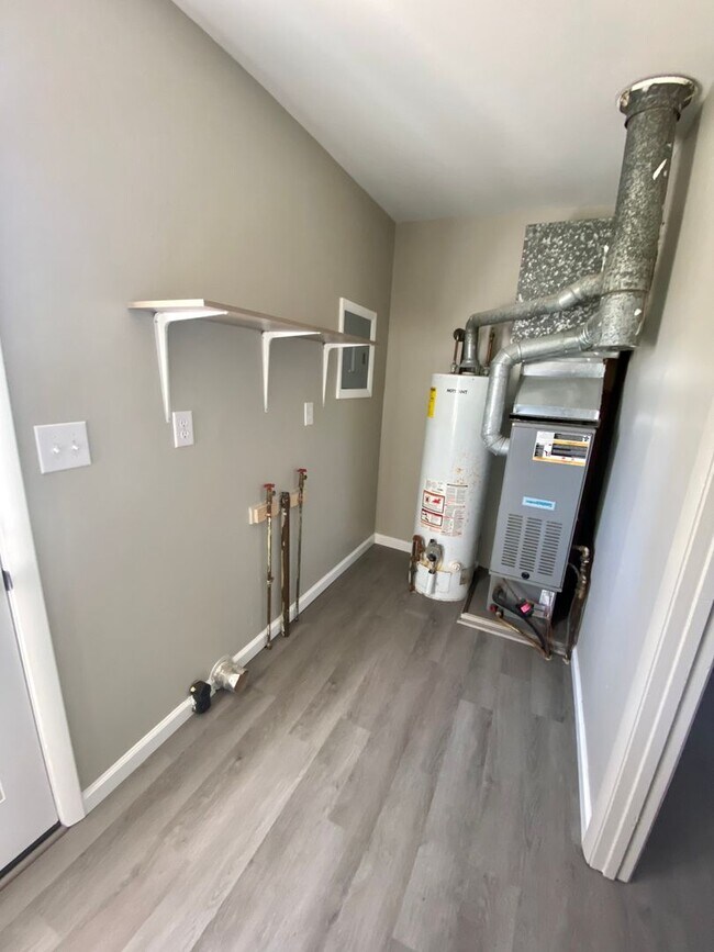Foto del edificio - Two Bedroom House in Jerseyville