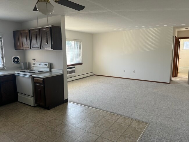 Photo - 181 Oakwood Ave Apartments