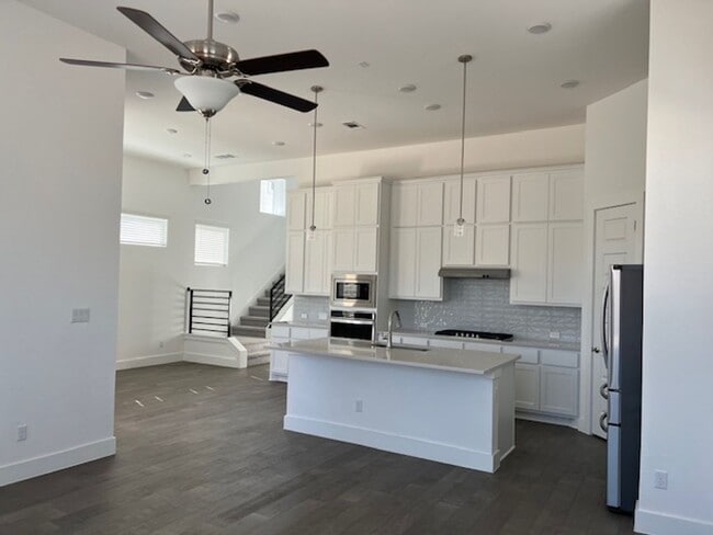 Foto del edificio - 3 Bdrm, 2 1/2 bath in Parmer Ranch Neighborhood