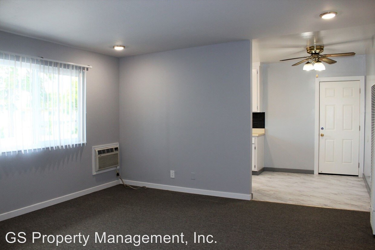 Foto principal - 935 Ravenscourt Ave