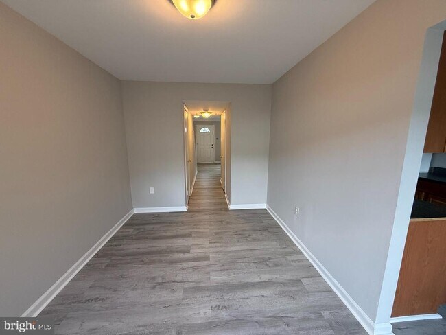 Foto del edificio - 2870 Beechtree Ln