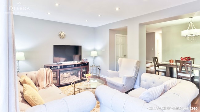 Building Photo - 9 Esterbrooke Av