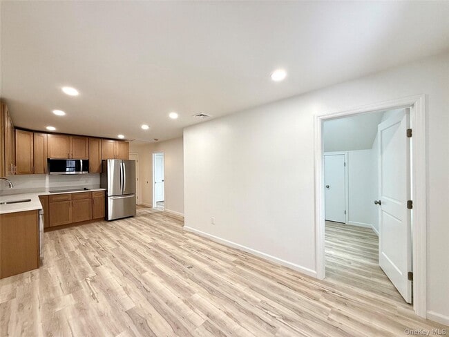 Foto del edificio - 728 US-6