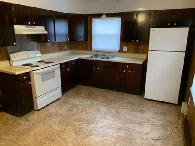 Building Photo - 3 bed 1 bath in Richmond
