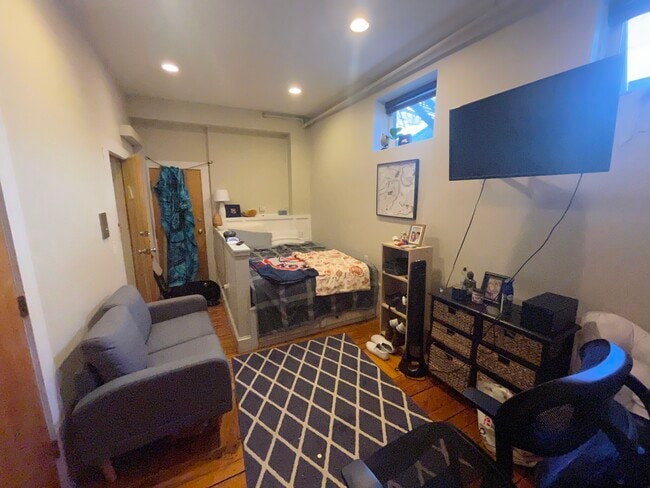 Foto del edificio - 437 Hanover St