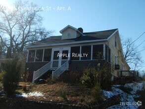 Building Photo - 1015 Clarendon St