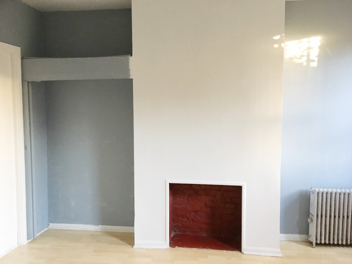 Foto principal - 704 Seneca Ave
