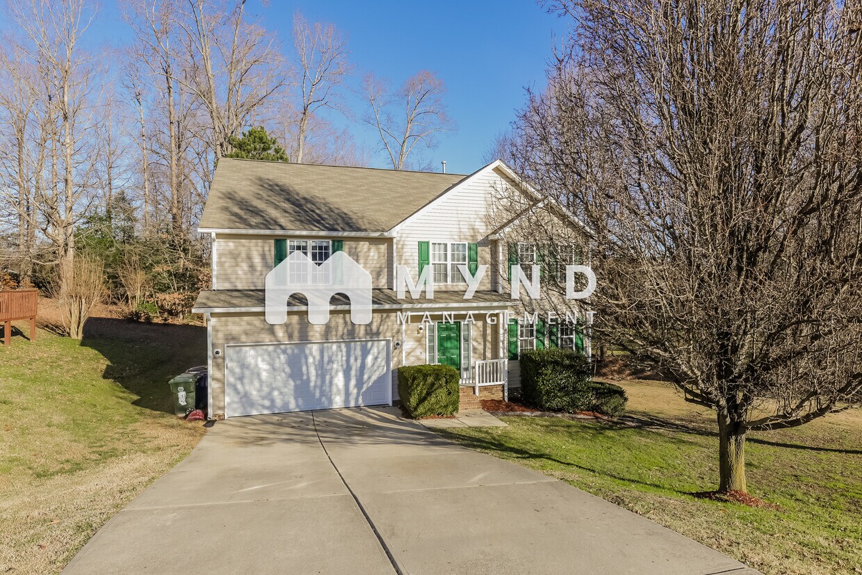Primary Photo - 4801 Windmere Chase Dr