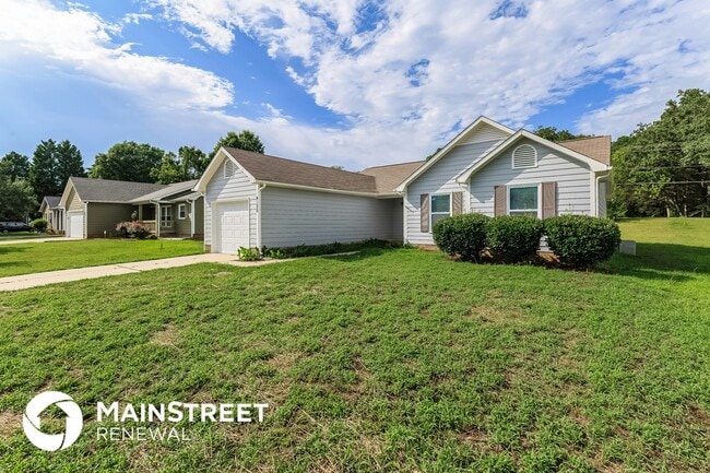 Building Photo - 4120 Steele Oaks Dr