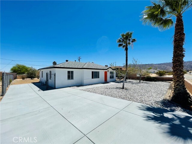 Foto principal - 5619 Daisy Ave