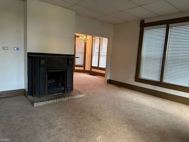 Building Photo - 2 br, 1 bath House - 3163 West 28th Avenue 1