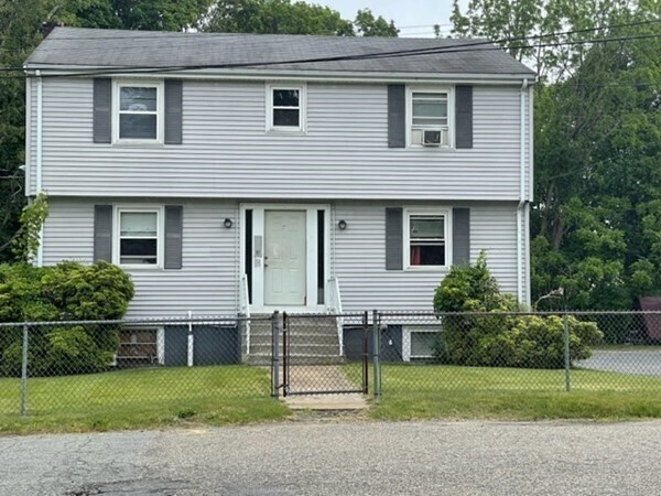 Foto principal - 27 Sherwood Dr
