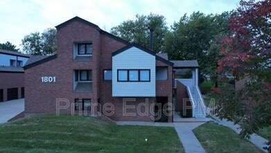 Building Photo - 1801 Ridgehaven Ct Building Photo - 1801 Ridgehaven Ct